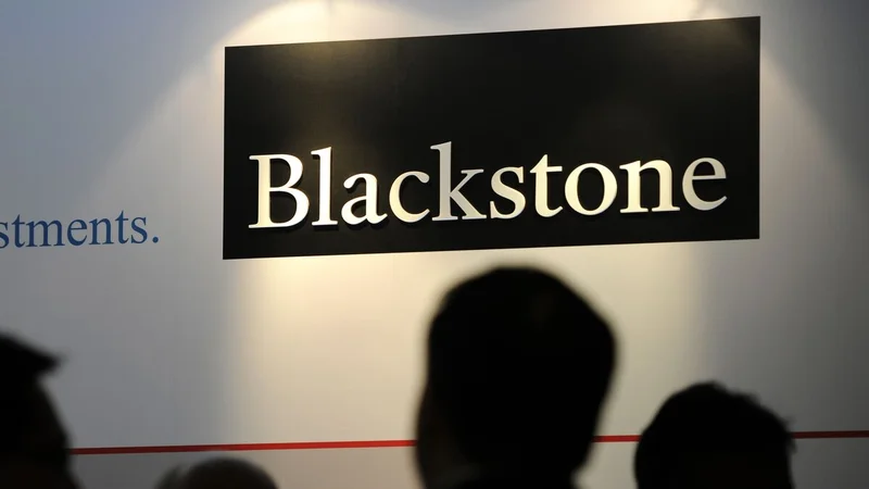 Blackstone Files $2B IPO for Data Center Acquisition Trust in AI Infrastructure Grab