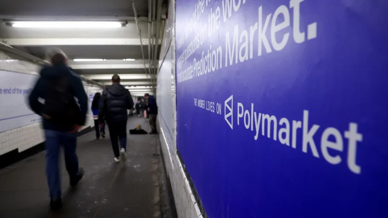 Polymarket Seeks $15B While Kalshi Commands $22B—Crypto Link Discounts the Favorite