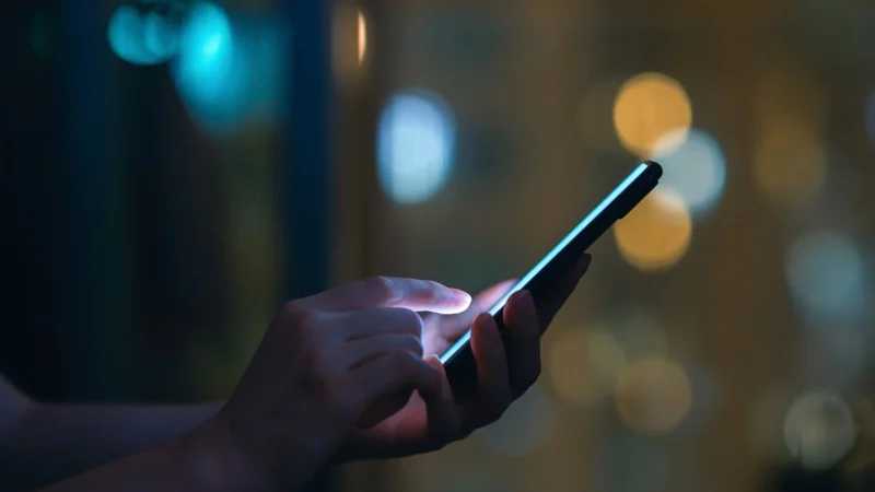 Major Chatbots Fail Accuracy Tests on Elections and News, Triggering Global Warnings