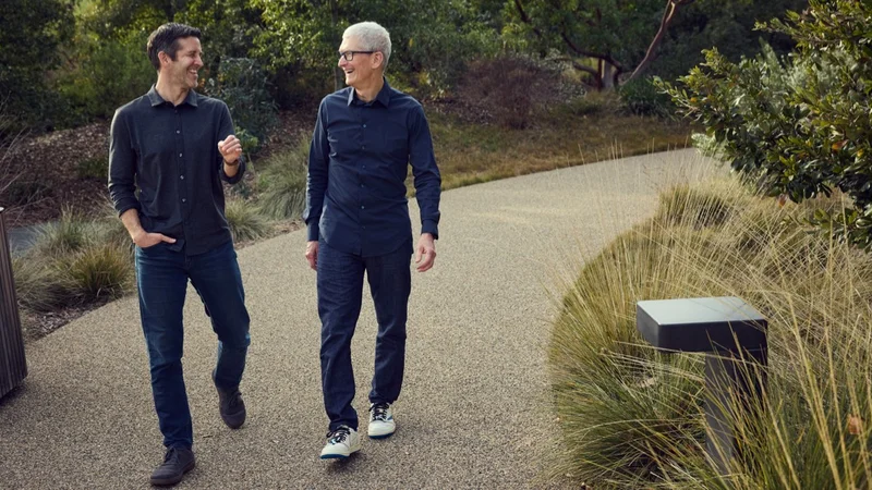 John Ternus Takes Apple’s CEO Job as Tim Cook Moves Upstairs for a New Chapter