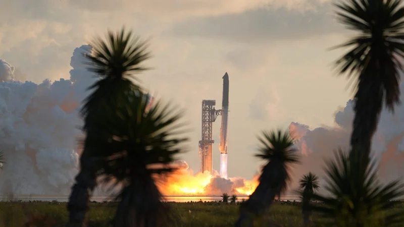 SpaceX Starship Reaches Orbit, Deploys 26 Satellites and Ends First Orbital Test Early