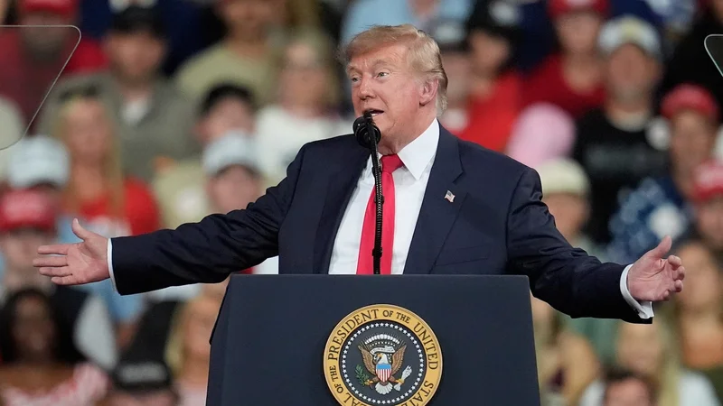 Trump Defends $4.29 Gas as a Small Price for Iran War Before Midterms